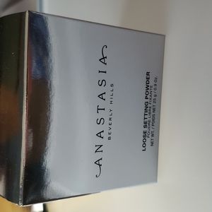 Anastasia Beverly Hills Loose Setting Powder Translucent